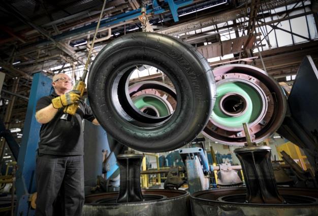 Rubber research at QMUL has assisted in the development of Bridgestone’s Ecopia tyre (left) that combines A rated wet grip with A rated fuel economy, and Dunlop’s radial aircraft tyre (right).